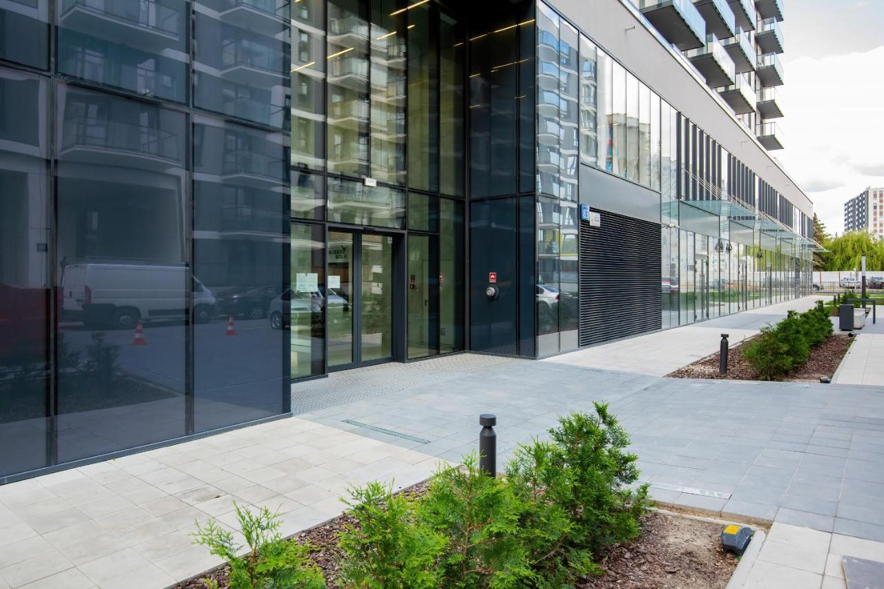 Apartments With Parking Warsaw Business Center By Noclegi Renters Экстерьер фото